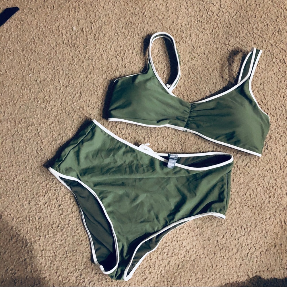 • aerie •
